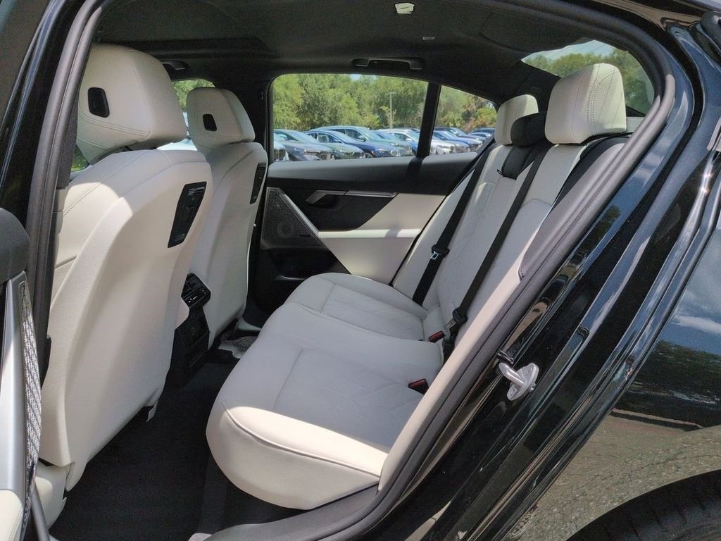 New 2027 Black Sapphire Metallic BMW 530i image 14