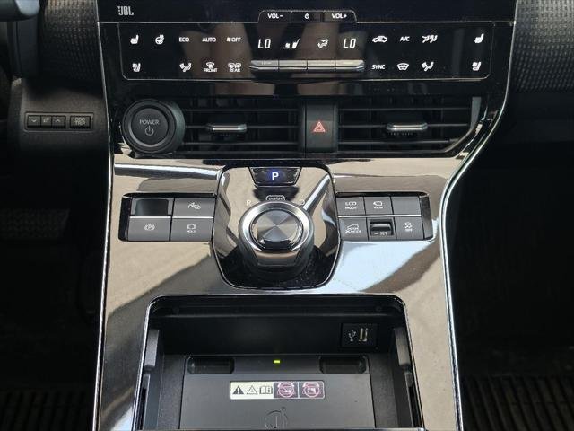 Certified Used 2023 Elemental Silver Metallic w/Black Roof Toyota Limited image 60