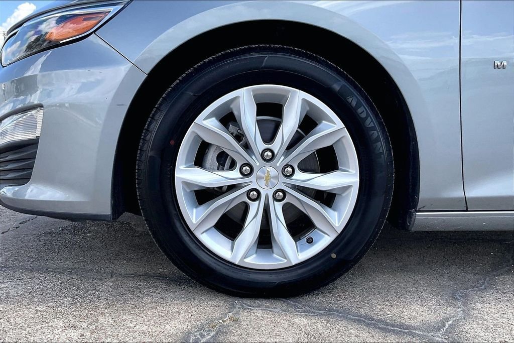 Used 2024 Gray Chevrolet LT image 35