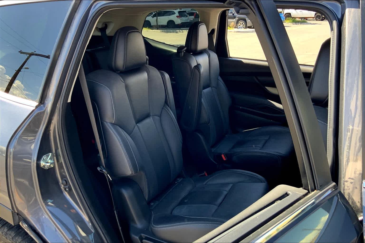 Used 2020 Magnetite Gray Metallic Subaru Limited image 18
