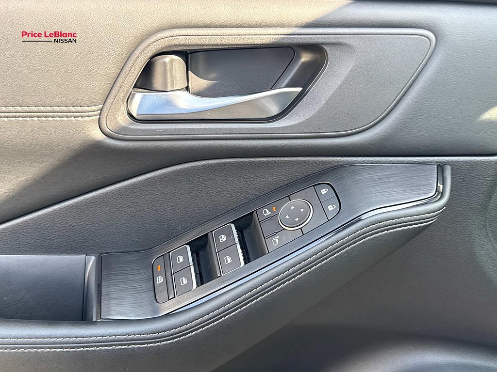 Certified Used 2025 SILVER Nissan SL image 18
