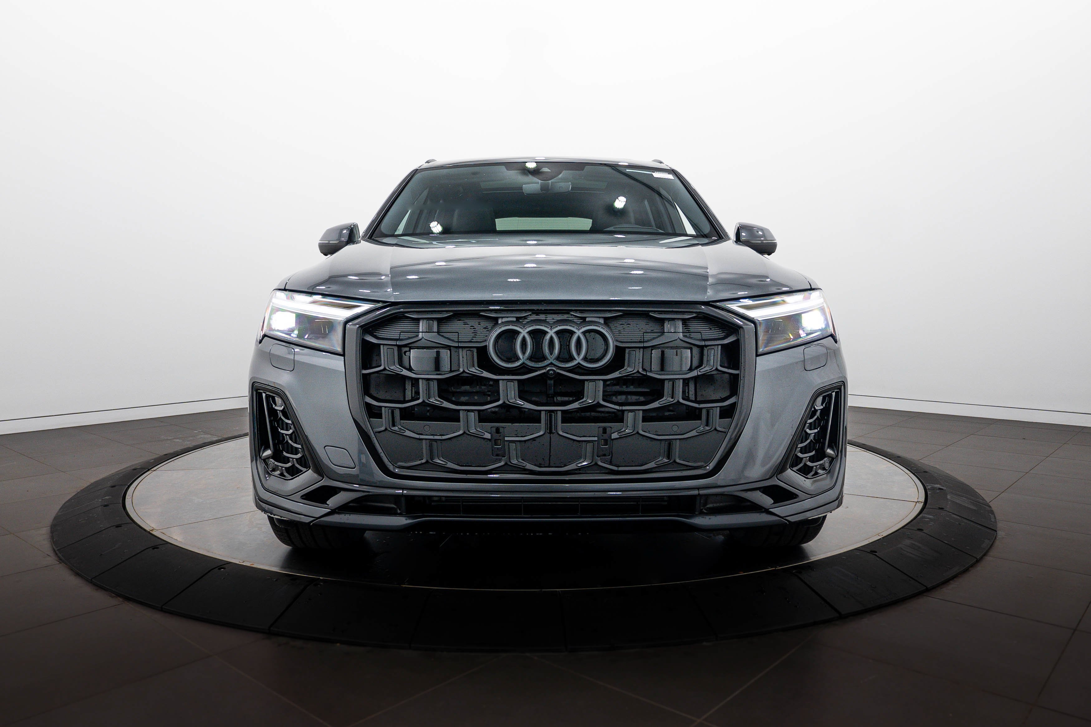 New 2026 Daytona Gray Audi S line Prestige image 24