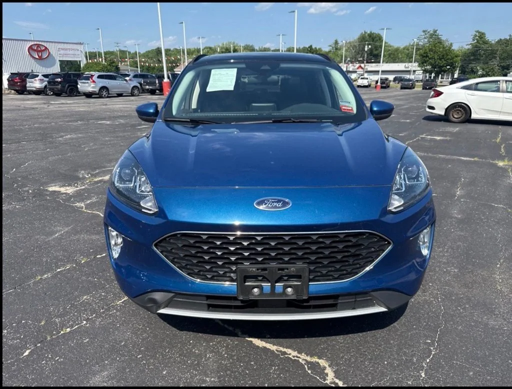 Used 2022 Blue Ford SEL image 2