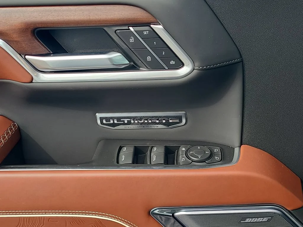 New 2026 Glacier White Tricoat GMC Denali Ultimate image 18