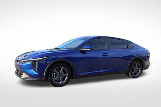 Used 2026 Blue Kia LXS image 5