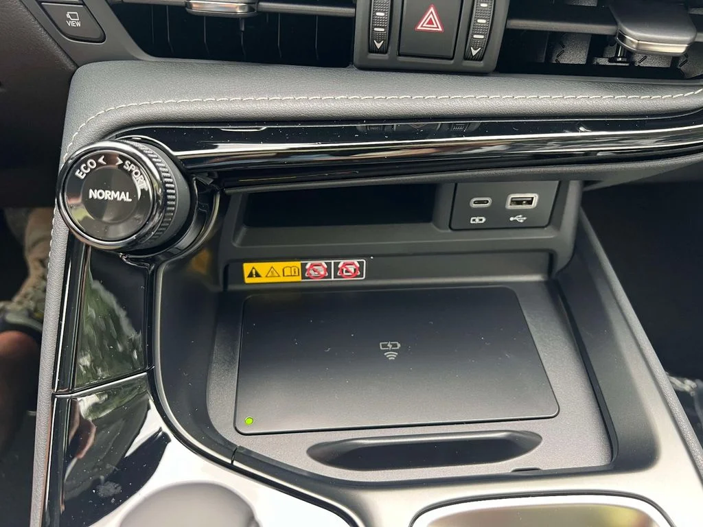 New 2026 Ultra White Lexus NX 450h+ LUXURY AWD image 29