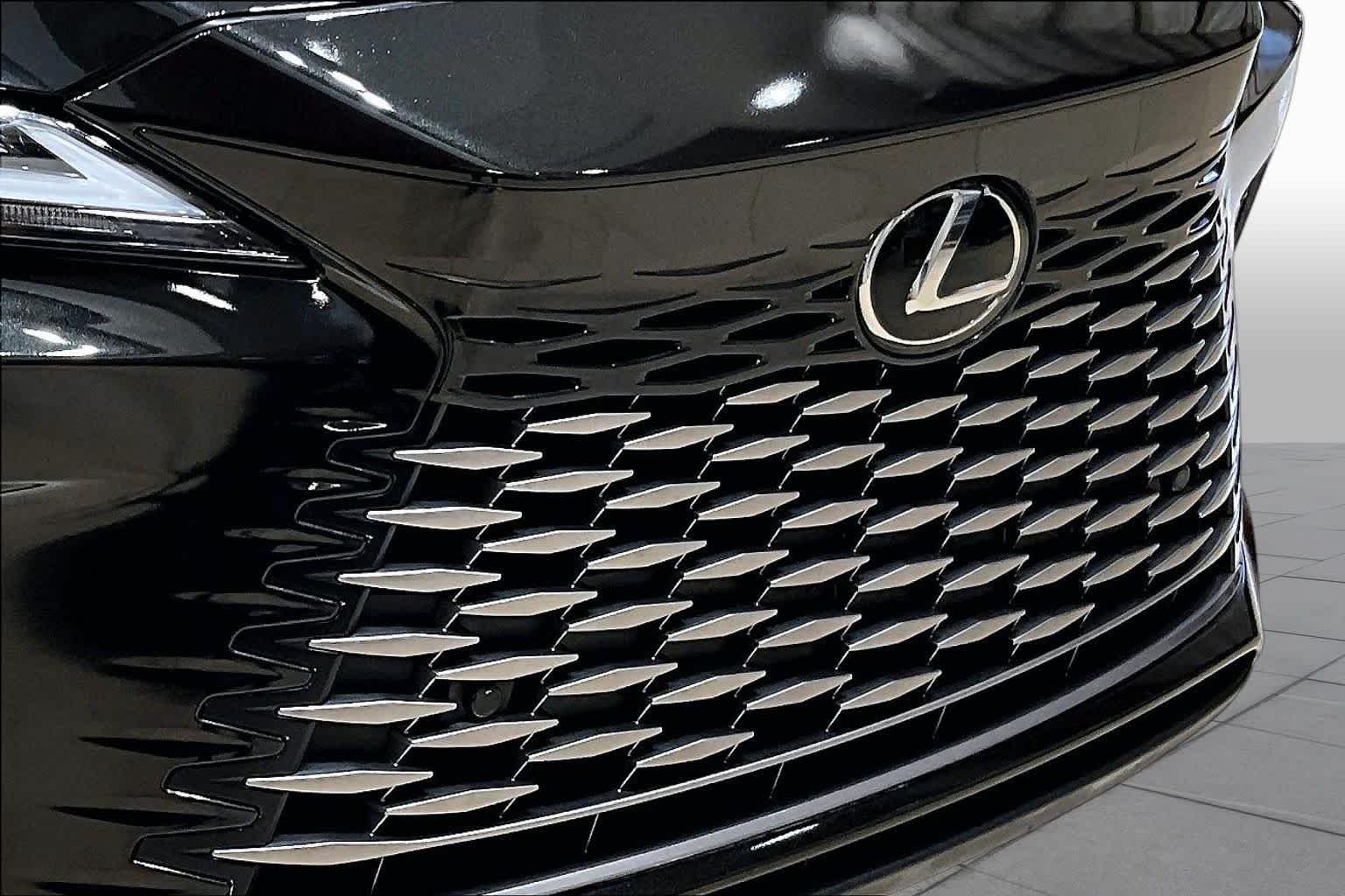 2023 Lexus RX 350 - Photo 26