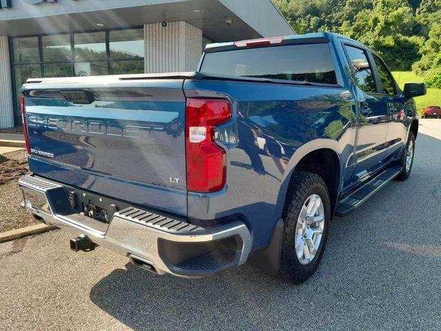 Used 2024 Lakeshore Blue Metallic Chevrolet LT image 8