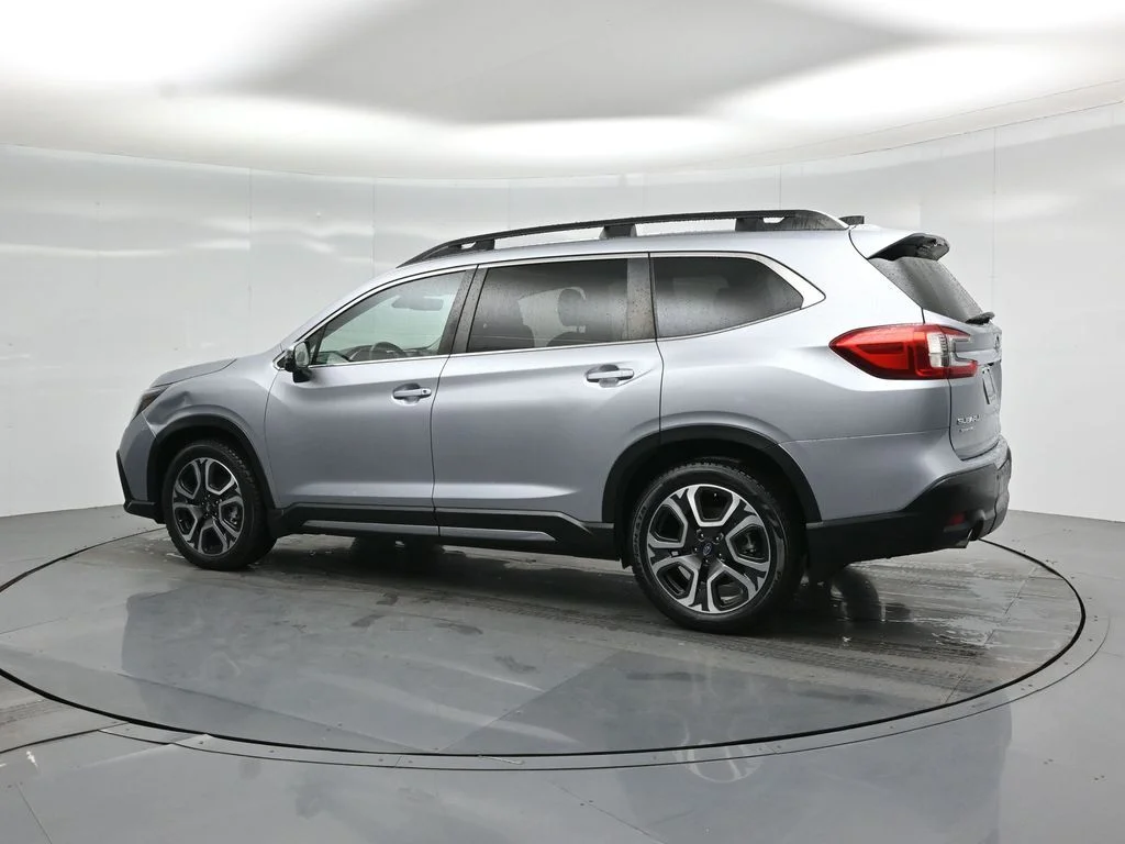 Certified Used 2023 Silver Subaru Limited image 7