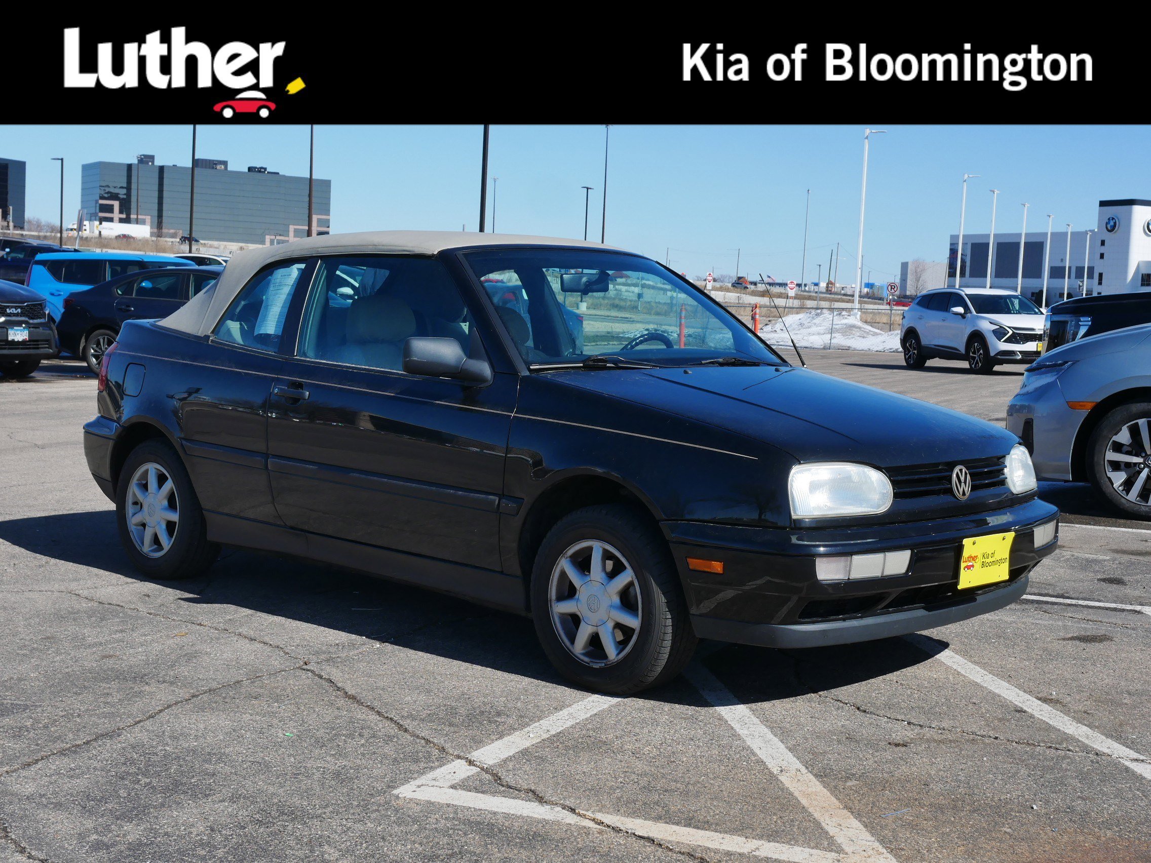 1997 Volkswagen Cabrio Base