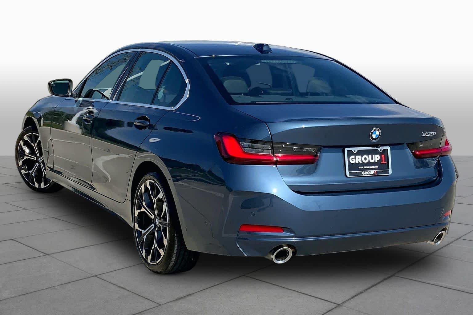 Used 2025 Arctic Race Blue Metallic BMW 330i image 11