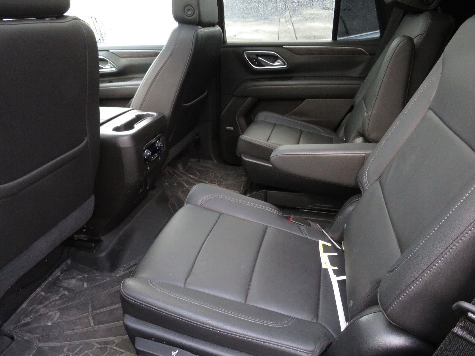Used 2021 Midnight Blue Metallic Chevrolet LT image 15