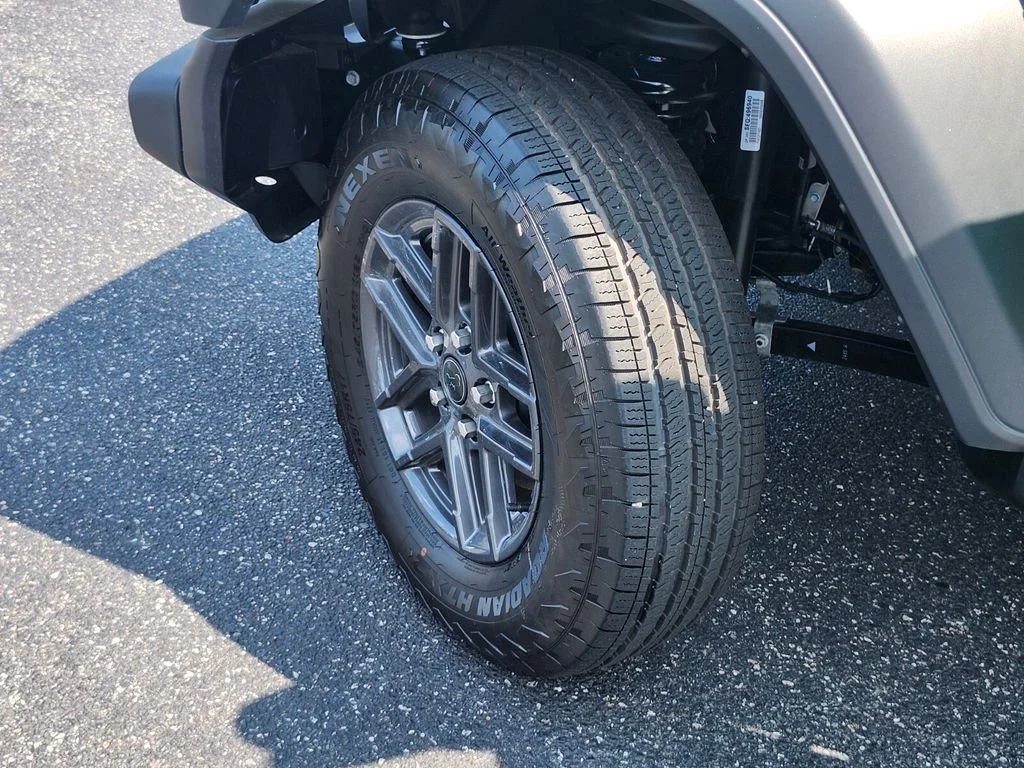 New 2026 Mojito Clearcoat Jeep Sport S image 26