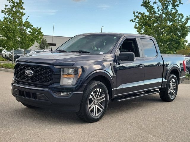 Used 2023 Blue Metallic Ford XL image 3
