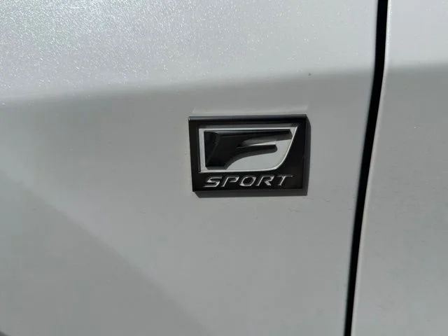Used 2018 Ultra White Lexus 350 F Sport image 26