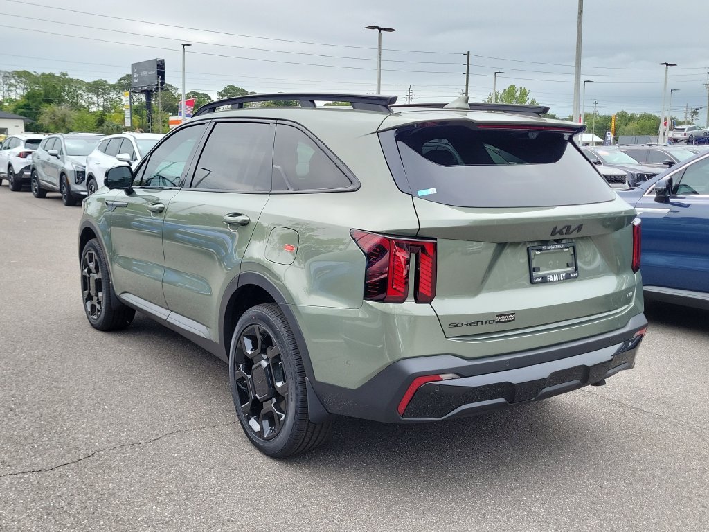 New 2026 Jungle Green Kia X-Line SX Prestige AWD image 4