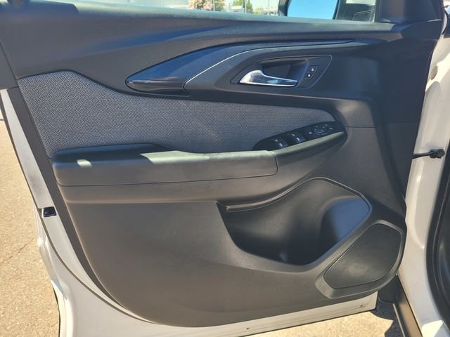 Used 2023 White Chevrolet LT image 18
