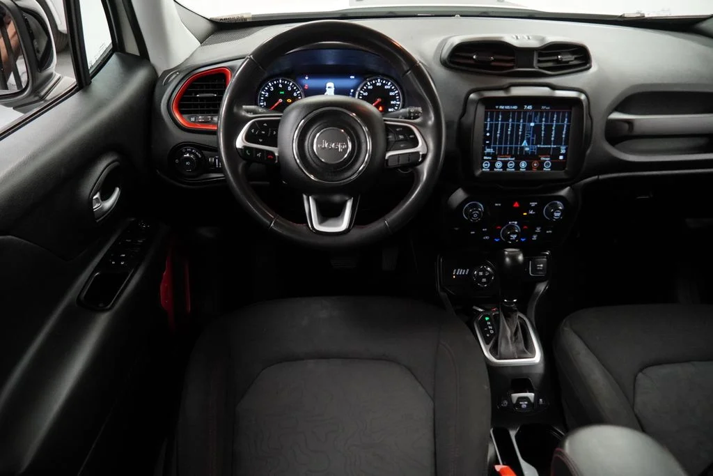 Used 2023 White Jeep Trailhawk image 22