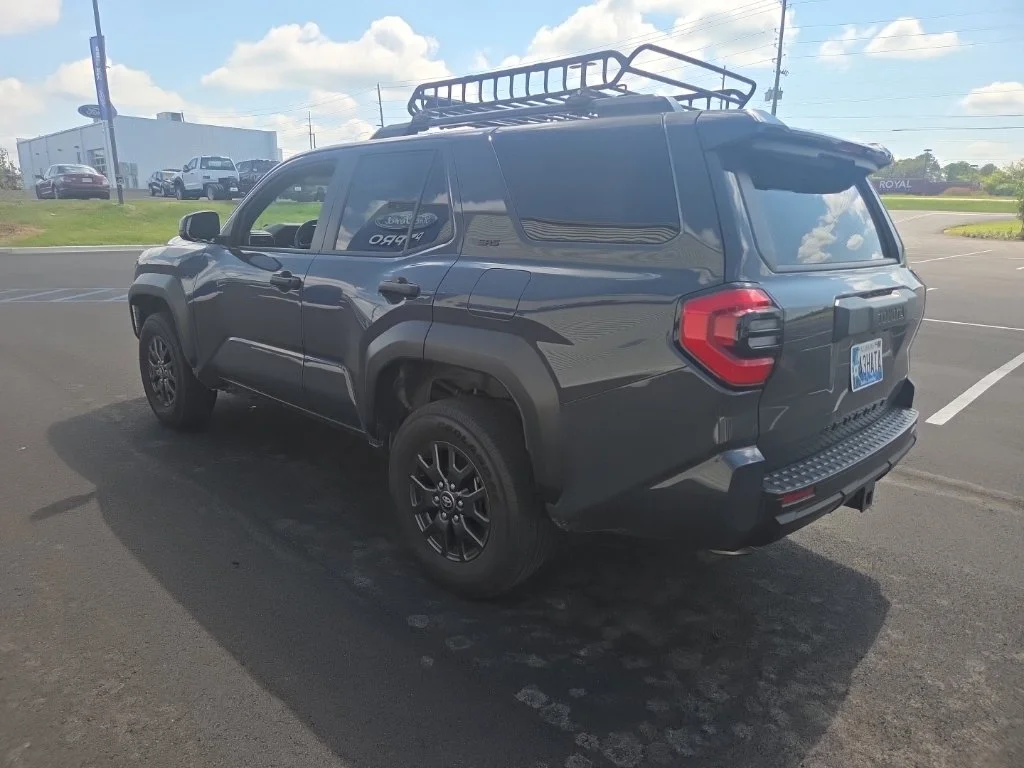 Used 2025 Black Toyota SR5 image 9