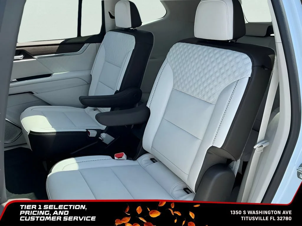 New 2026 Glacier White Tricoat GMC Denali image 23