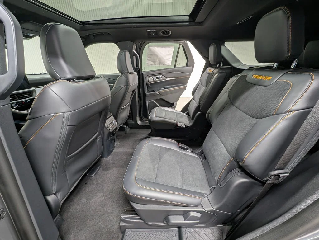 New 2026 Carbonized Gray Metallic Ford Tremor® image 14