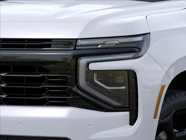 New 2026 Summit White Chevrolet RST image 10