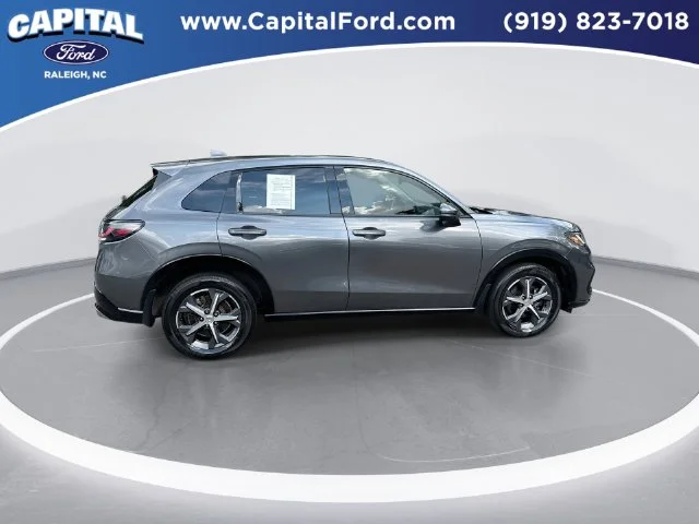 Certified Used 2024 Gray Honda EX-L image 9