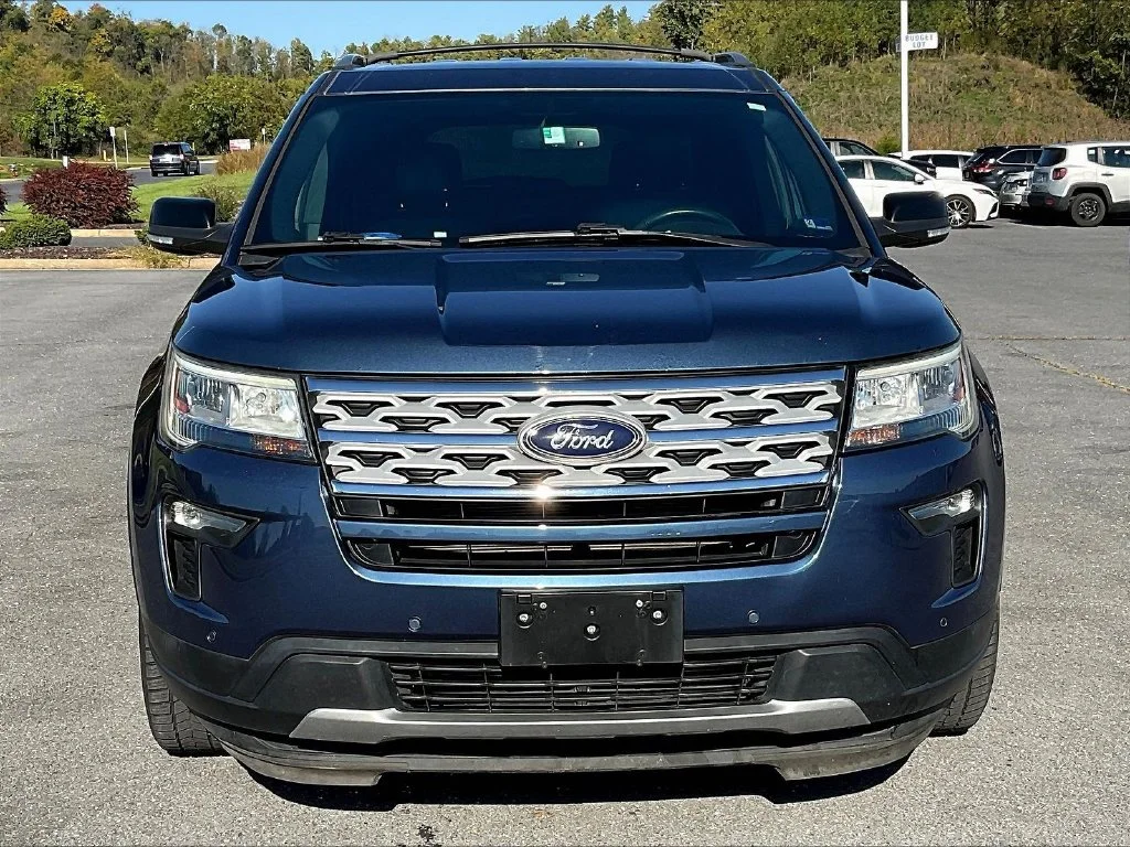 Used 2018 Blue Ford XLT image 11