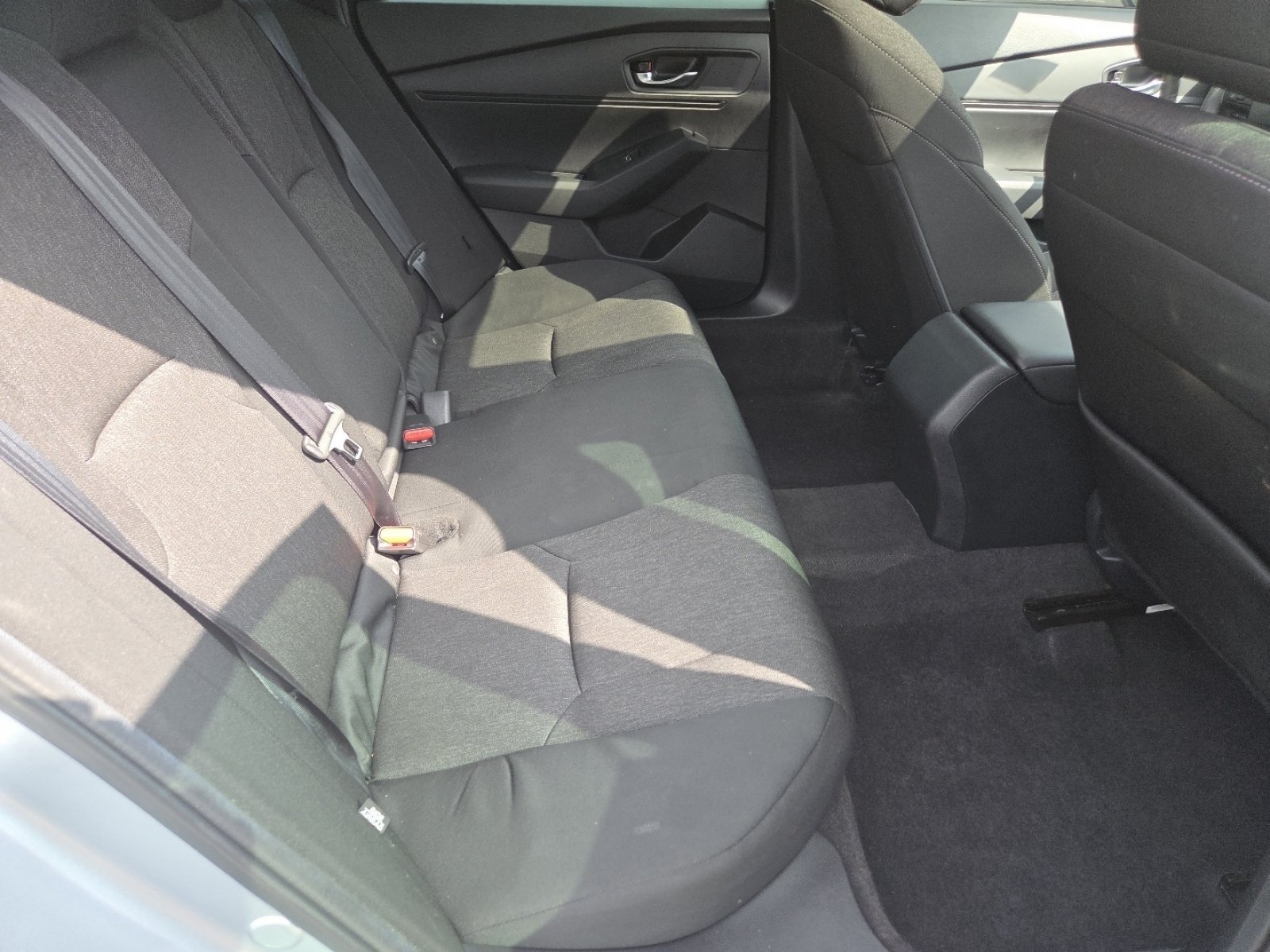 Certified Used 2024 Solar Silver Metallic Honda EX image 23