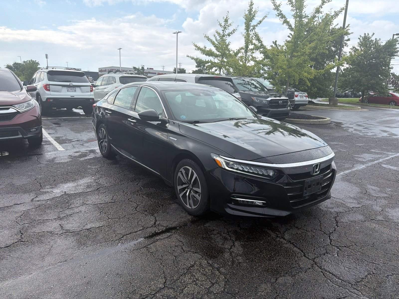Used 2019 Crystal Black Pearl Honda Touring image 22