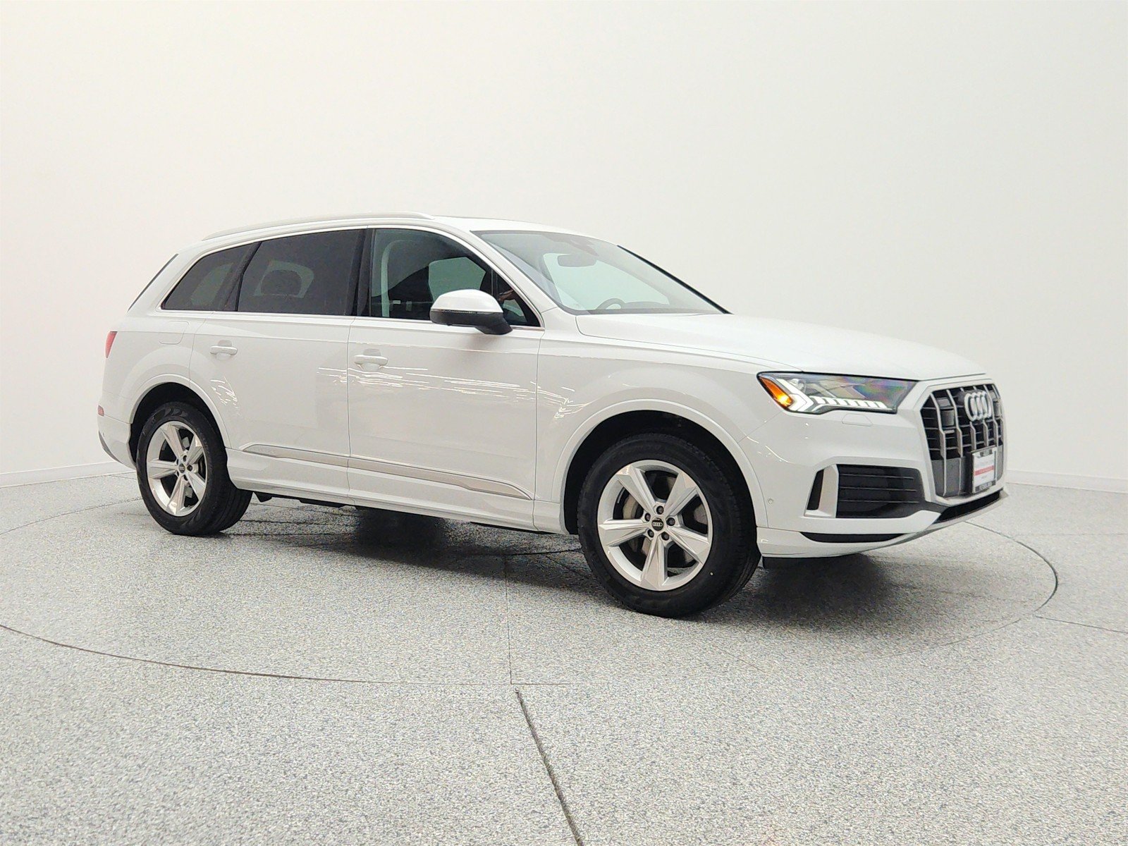 Used 2023 Glacier White Metallic Audi Premium Plus 45 TFSI quattro image 3