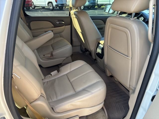 Used 2012 White GMC SLT image 16