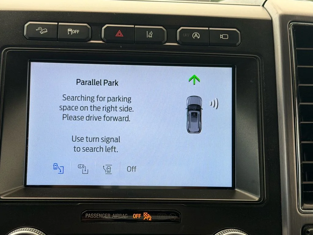 Used 2021 White Ford Platinum image 19