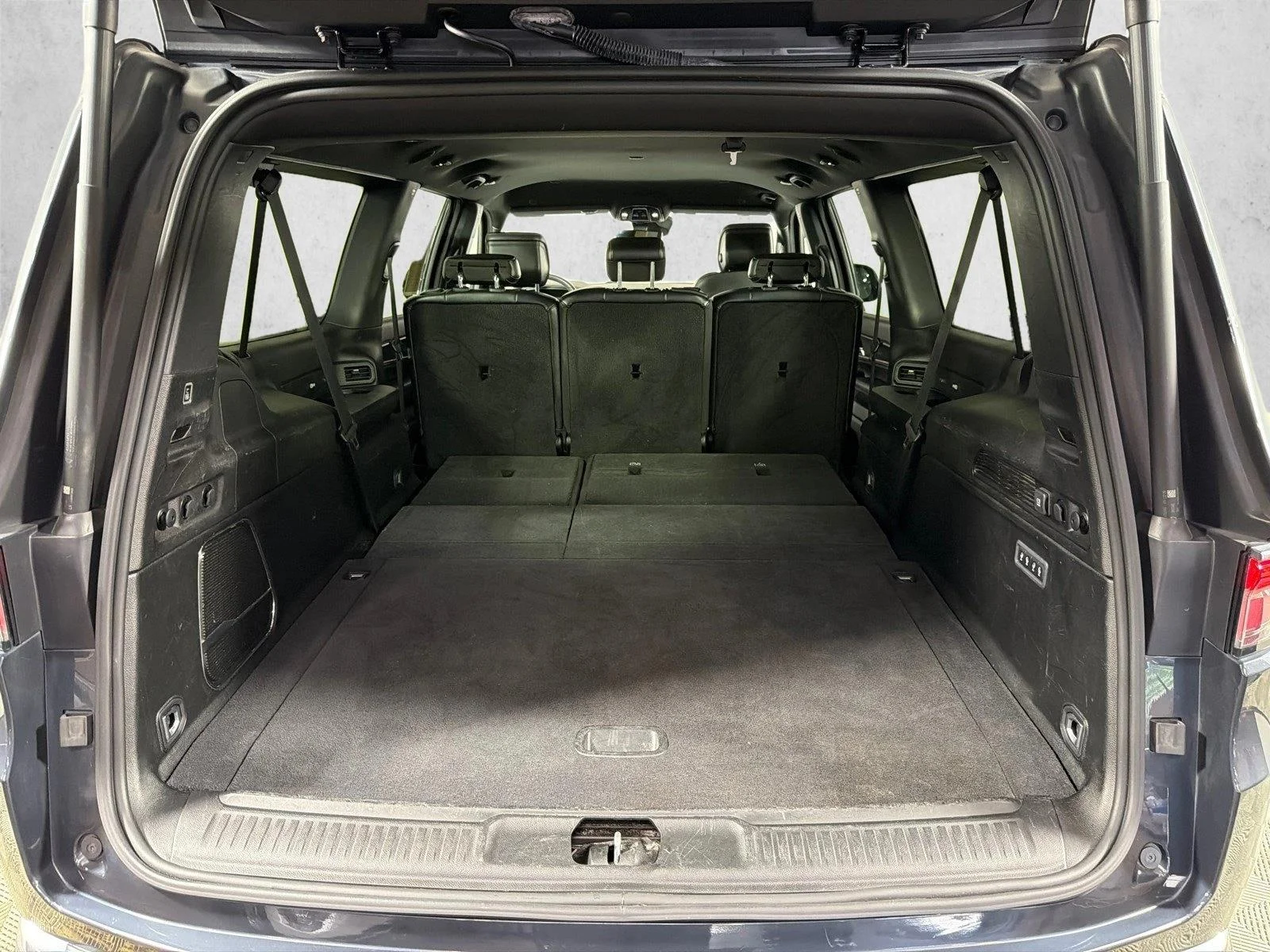 Used 2024 River Rock Jeep Series II image 19