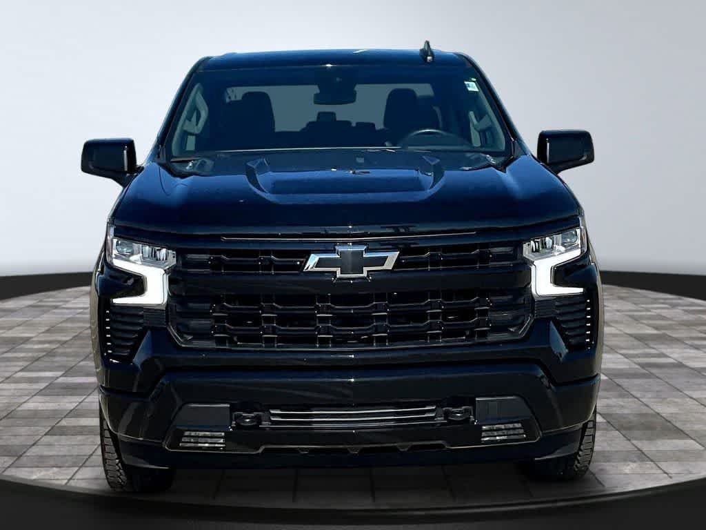 Used 2024 Chevrolet Silverado 1500 RST with VIN 1GCPDEEK7RZ364306 for sale in Spring Valley, Minnesota
