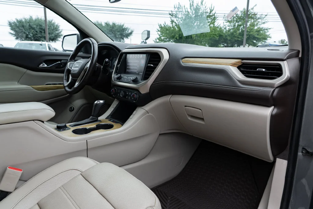 Used 2017 MINERAL METALLIC GMC Denali image 35