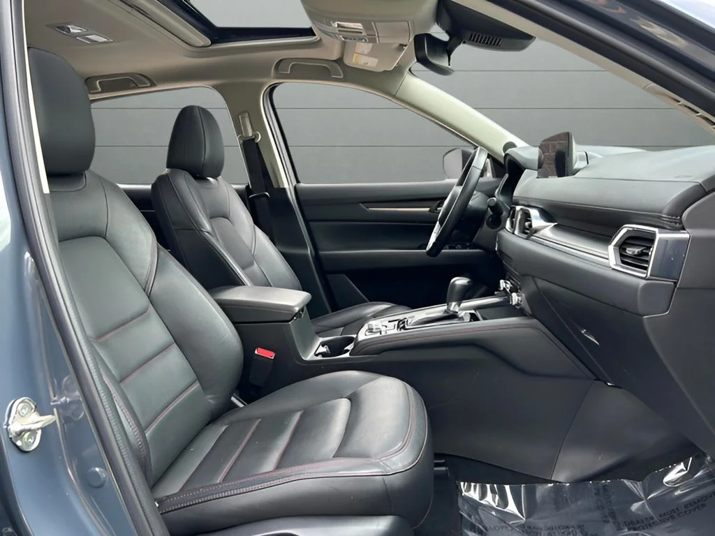 Certified Used 2025 Gray Mazda 2.5 S Carbon Edition image 29