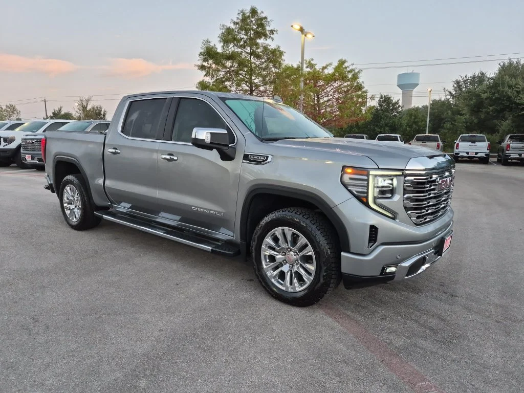 2025 GMC Sierra 1500