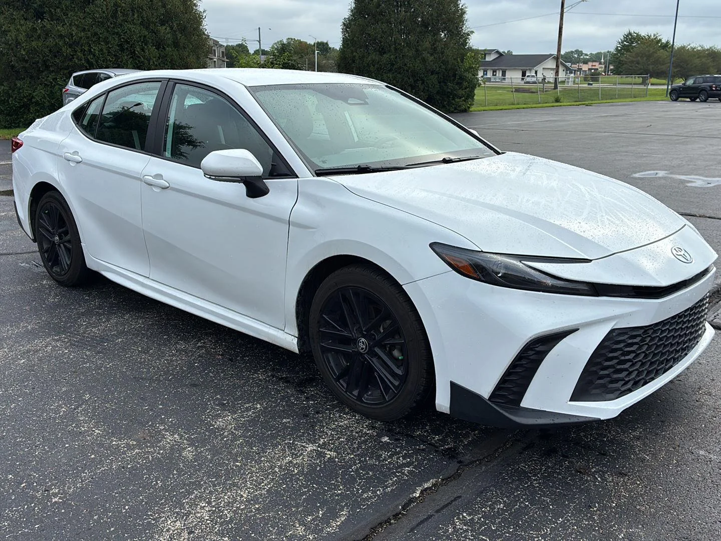 Used 2025 Ice Toyota XSE image 7