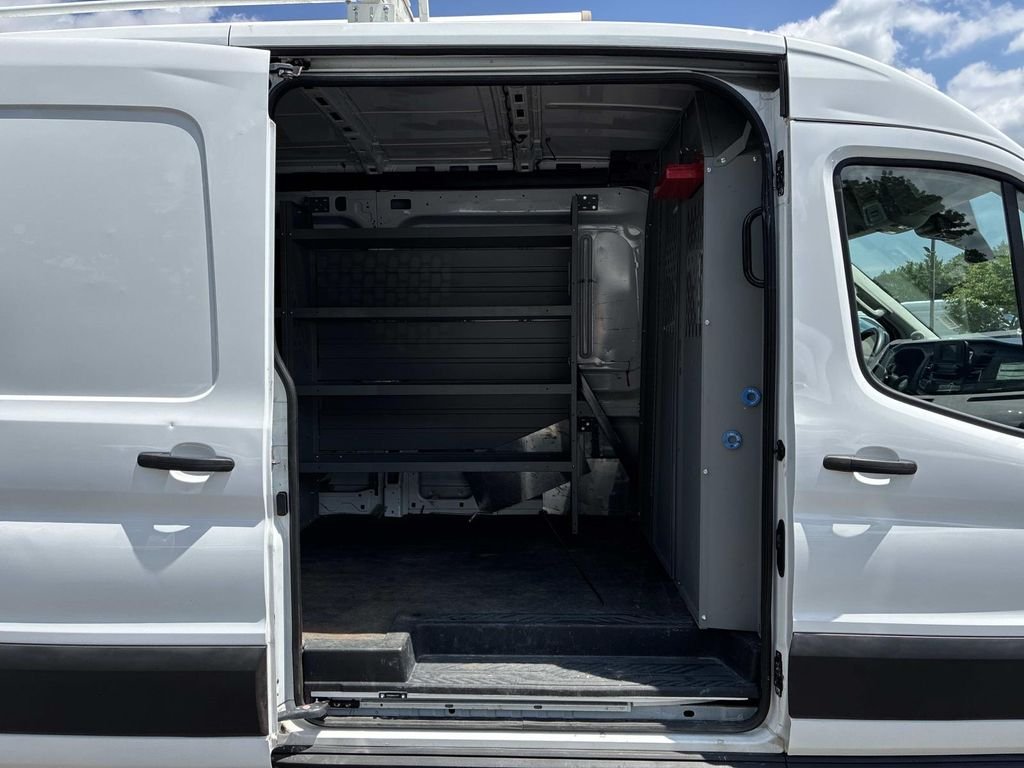 Used 2023 White Ford Base image 10