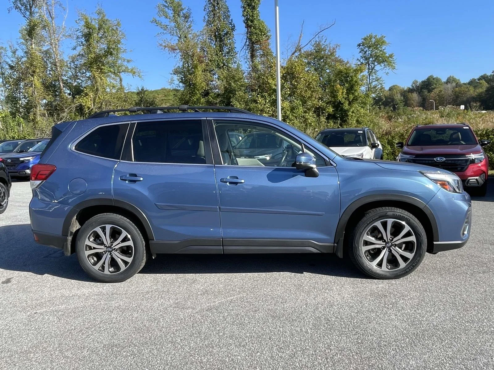 Used 2021 Horizon Blue Pearl Subaru Limited image 32