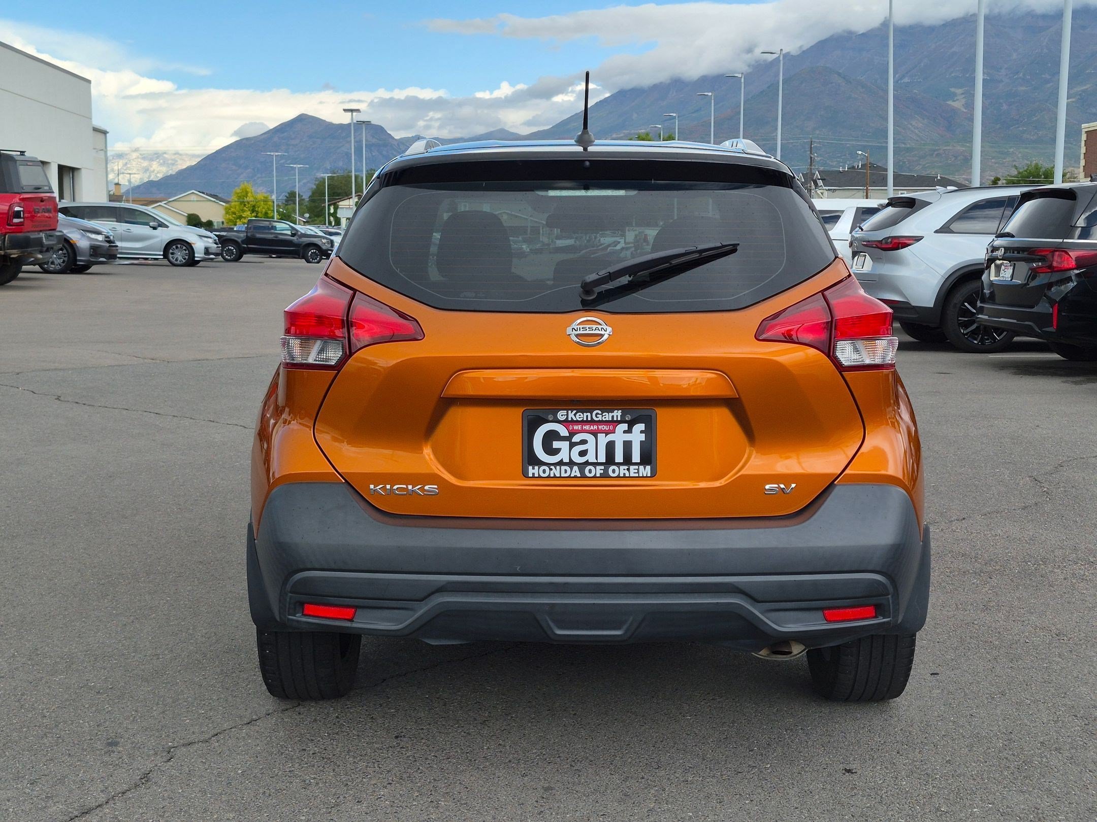 Used 2019 Monarch Orange/Super Black Nissan SV image 4
