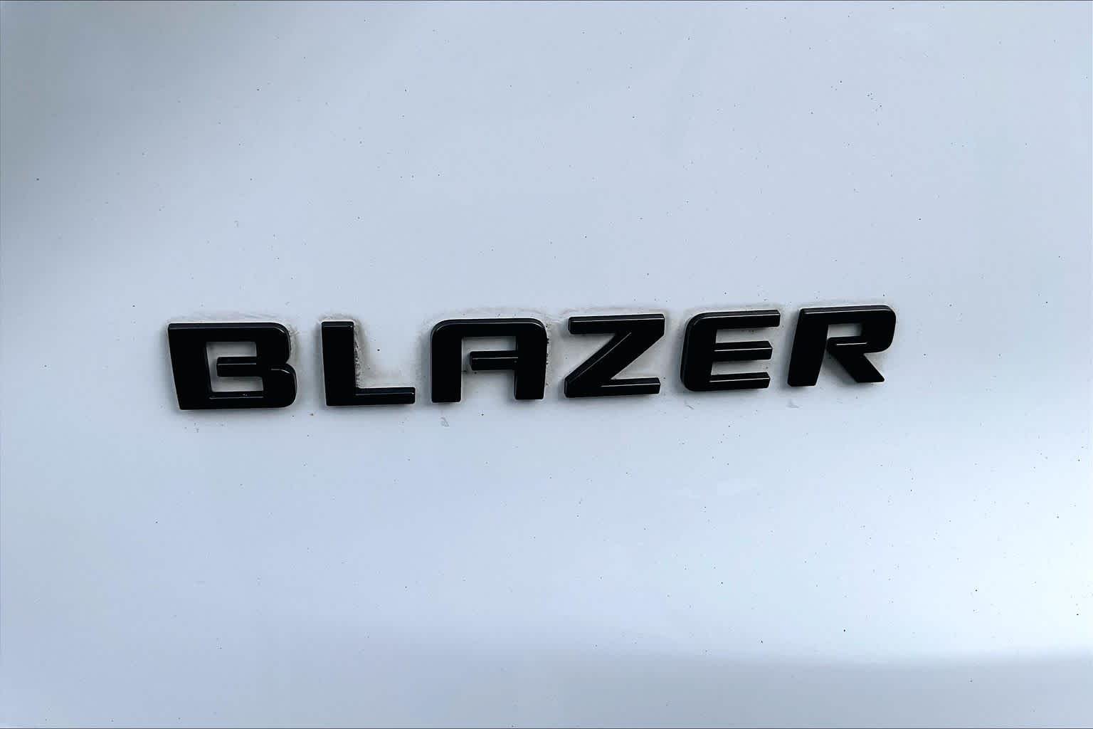 Used 2020 Summit White Chevrolet LT image 10