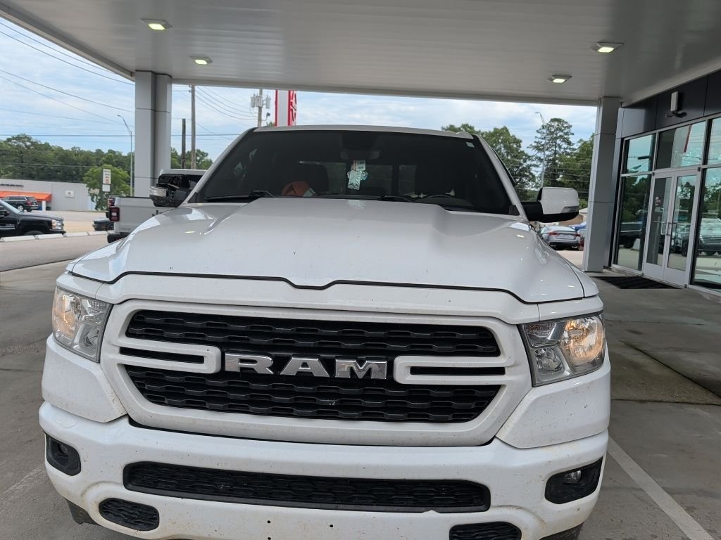 Used 2022 White Ram Big Horn/Lone Star image 2