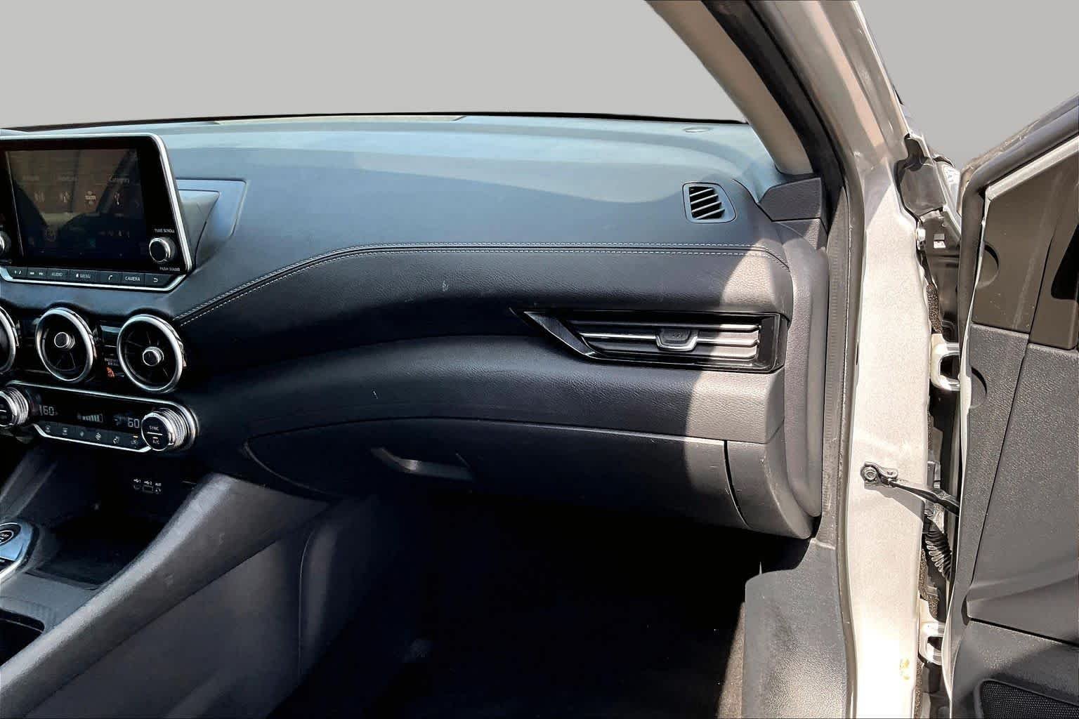 Used 2020 Brilliant Silver Metallic Nissan SV image 19
