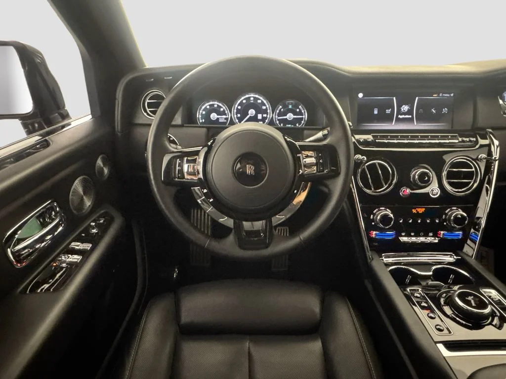 2024 Rolls-Royce Cullinan Base - Photo 24