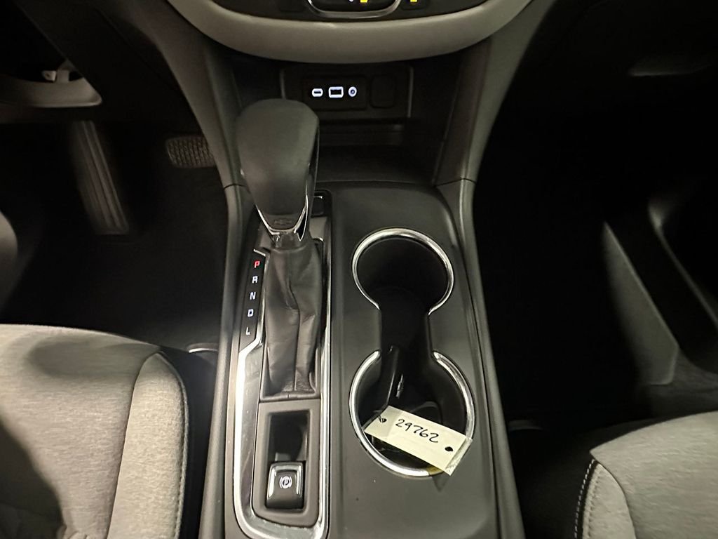 Used 2024 White Chevrolet LS image 32