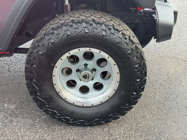 Used 2021 Red Jeep Unlimited Sport S image 9