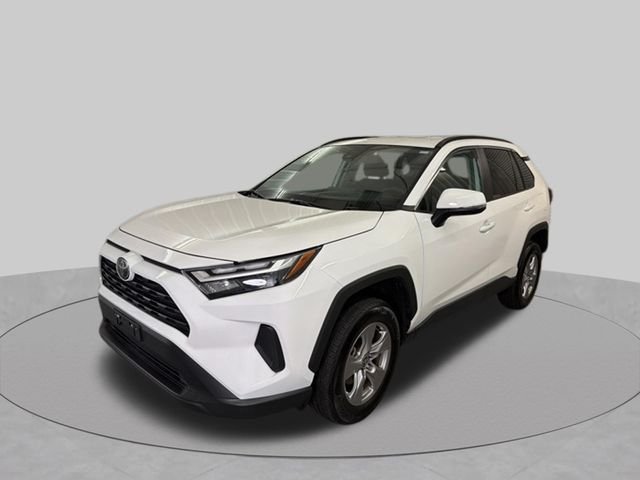 Used 2025 Ice Toyota XLE image 1