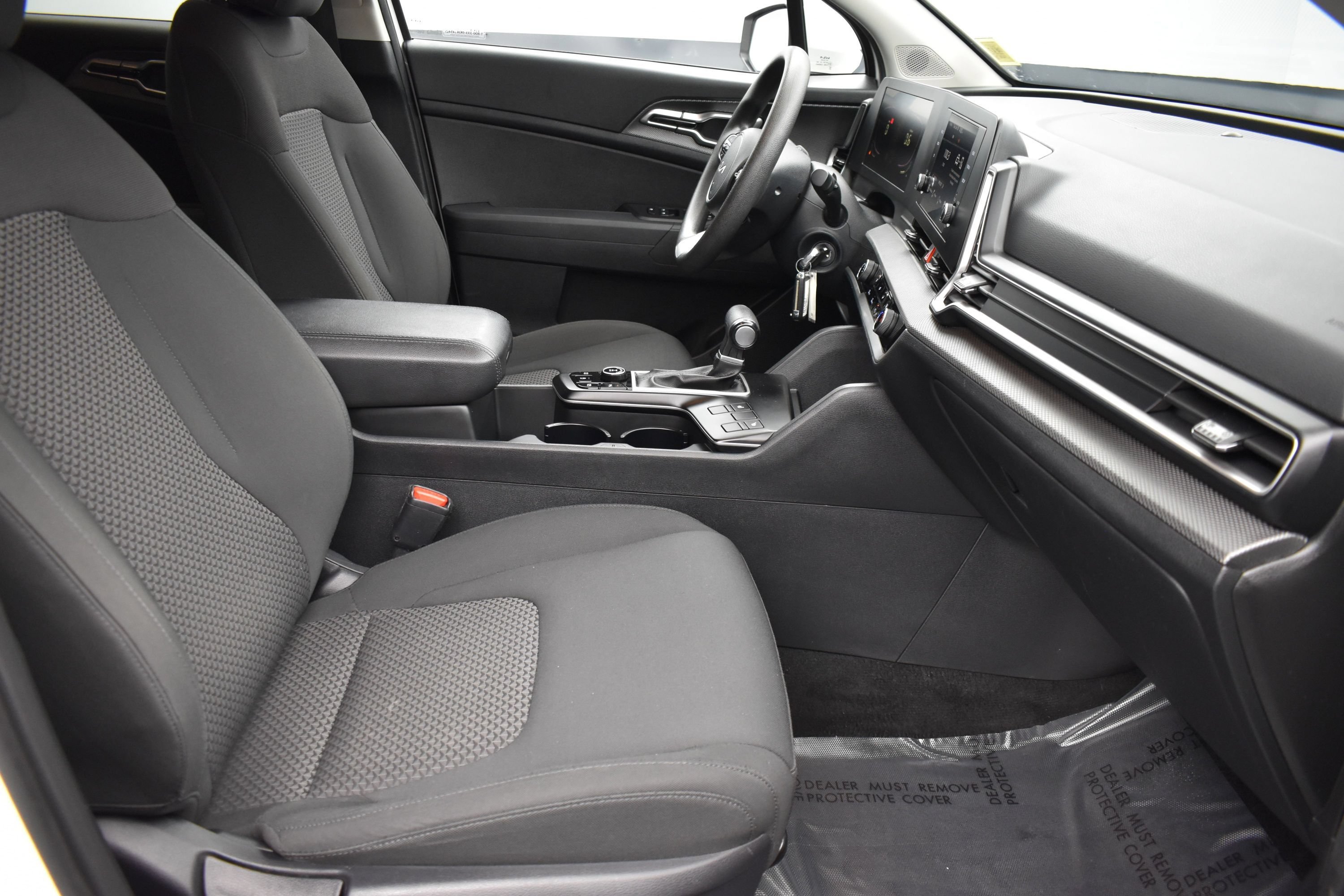 Used 2023 Snow White Pearl Kia LX image 20